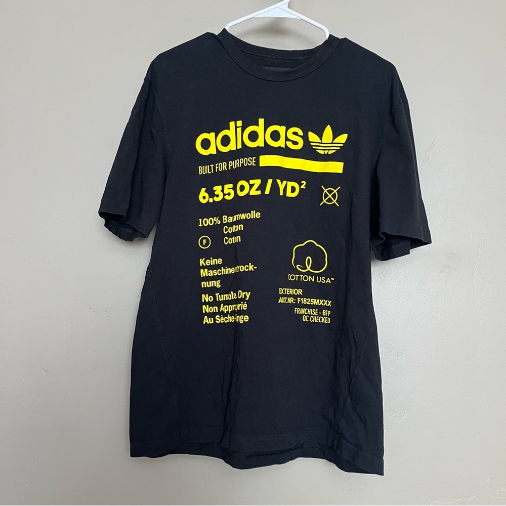ADIDAS Black Graphic Tee